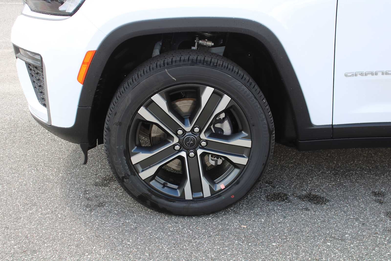 2027 Jeep Grand Cherokee L Limited