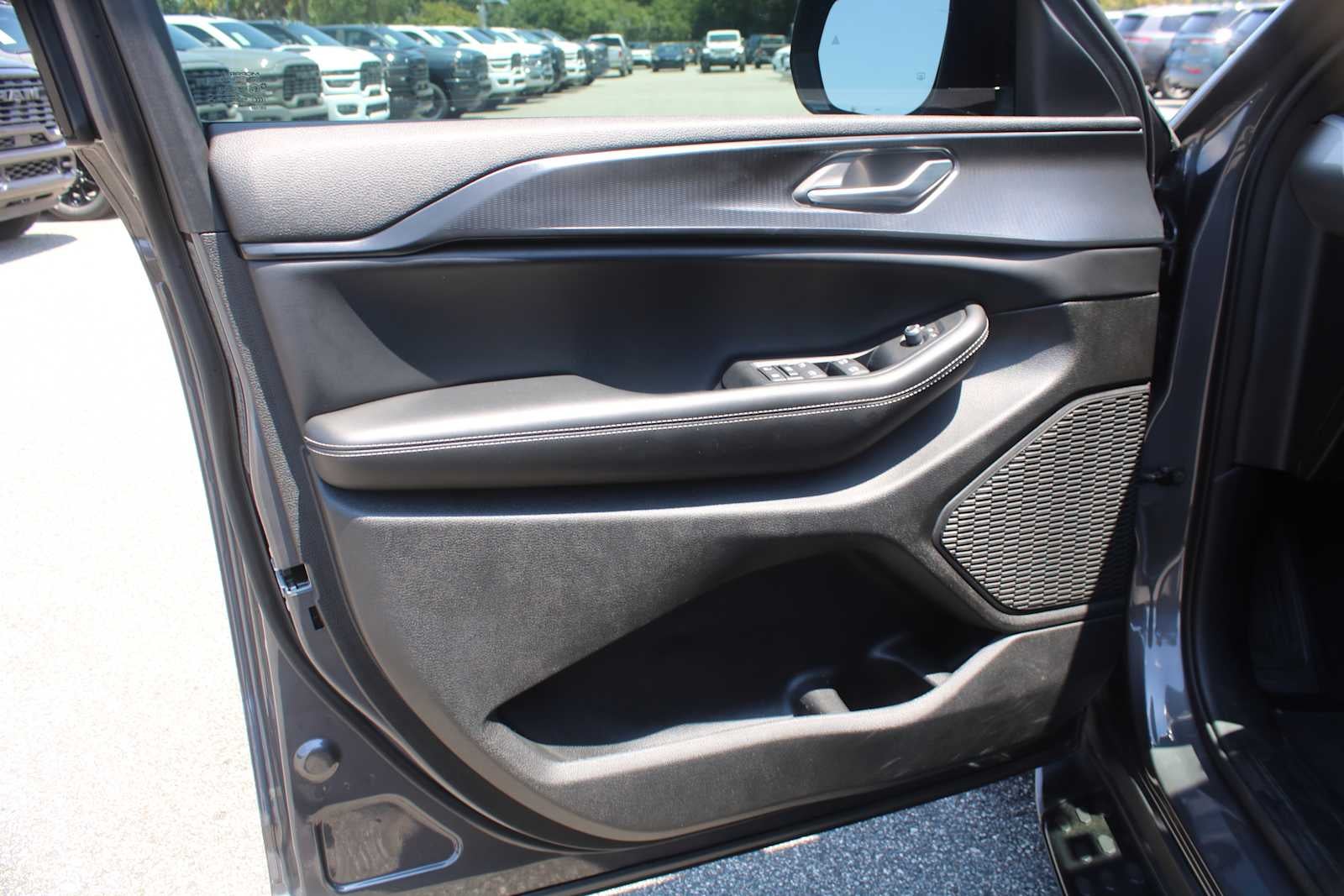 2023 Jeep Grand Cherokee L Altitude X
