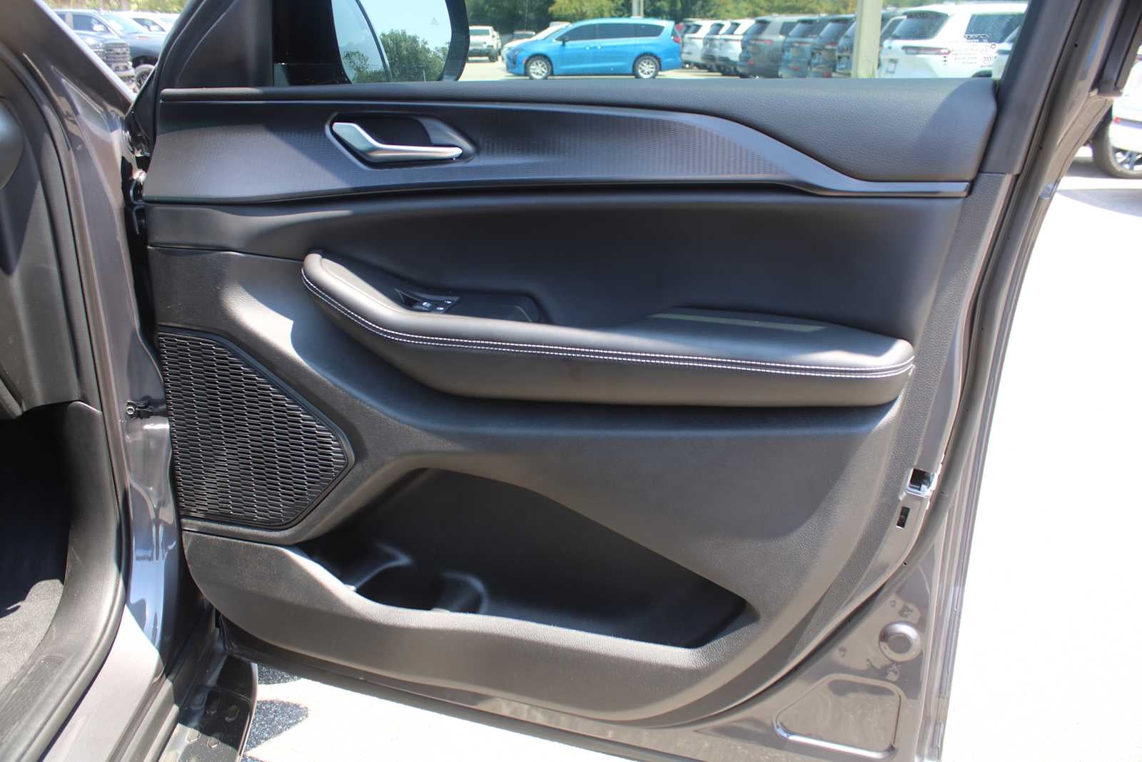 2023 Jeep Grand Cherokee L Altitude X