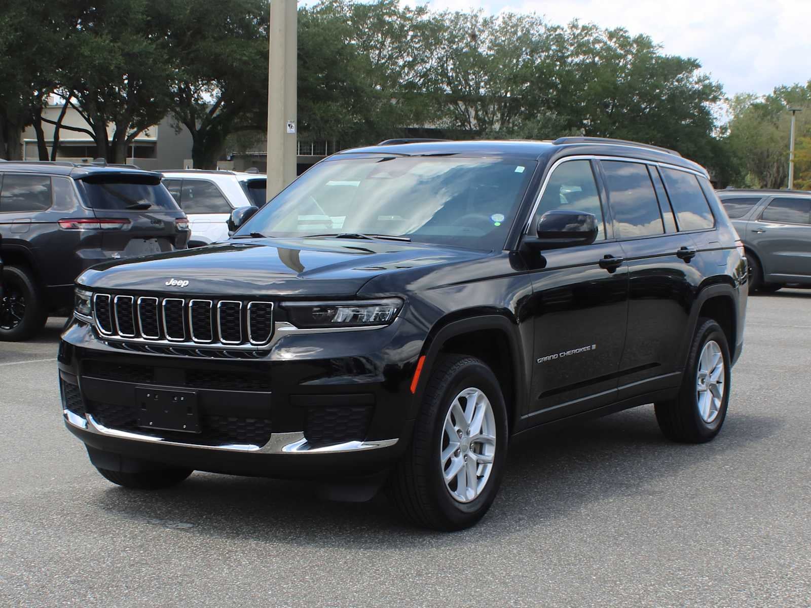 2024 Jeep Grand Cherokee L Laredo X