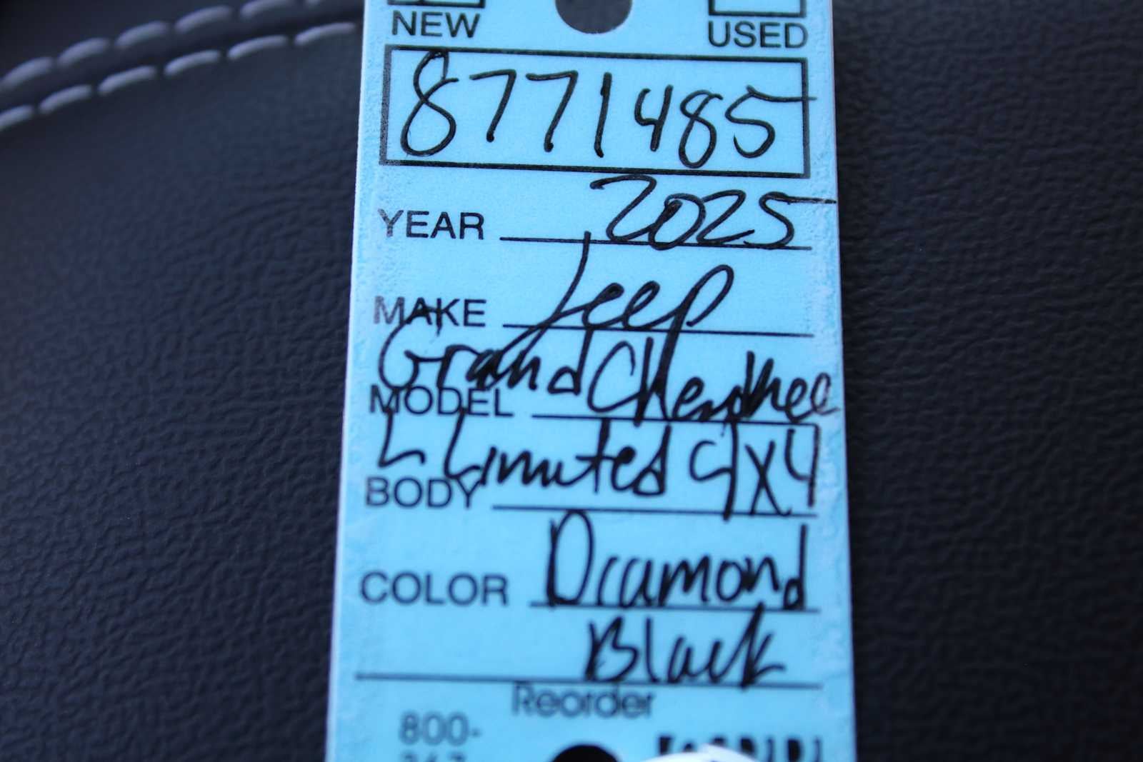 2025 Jeep Grand Cherokee GRAND CHEROKEE L LIMITED 4X4