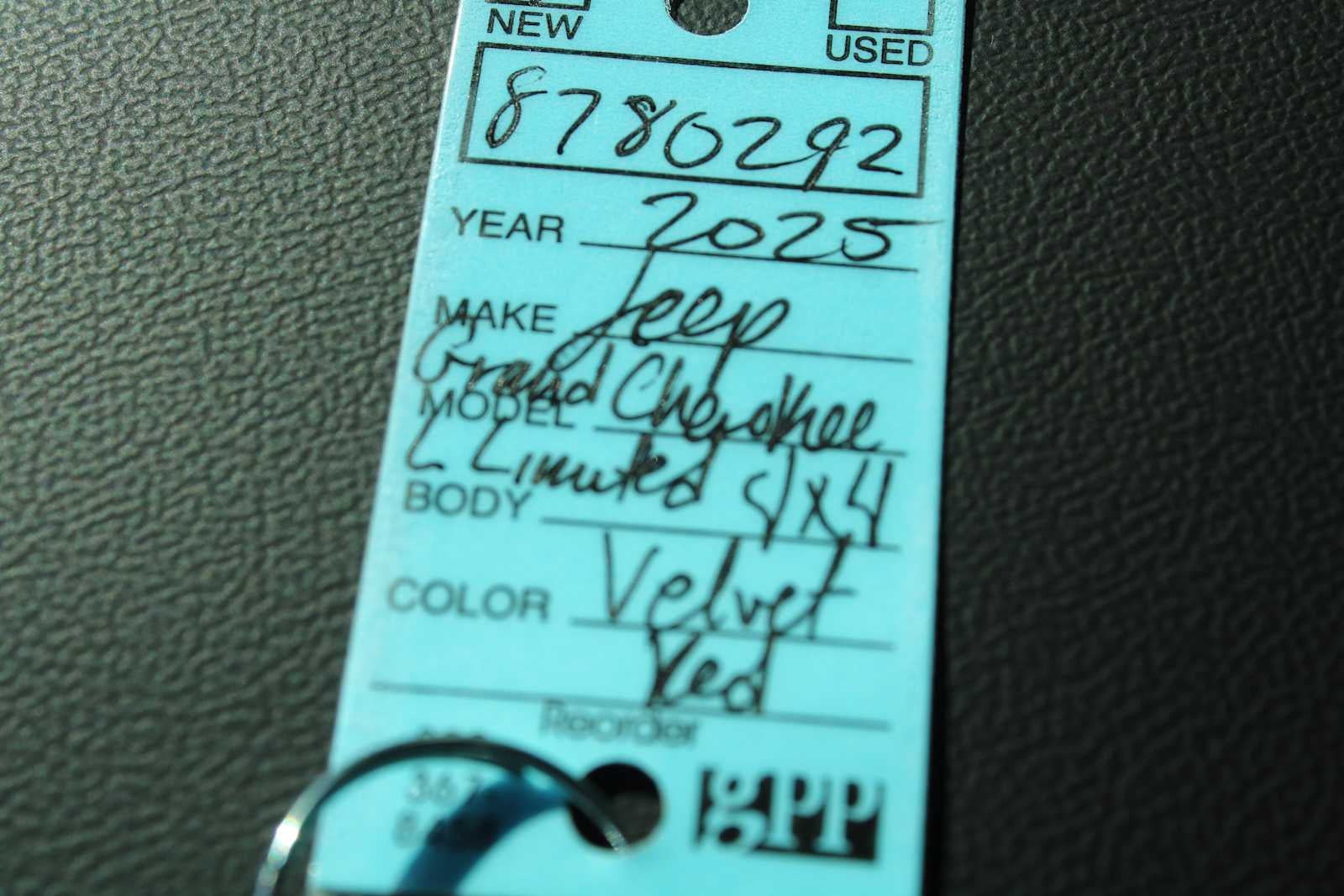 2025 Jeep Grand Cherokee GRAND CHEROKEE L LIMITED 4X4