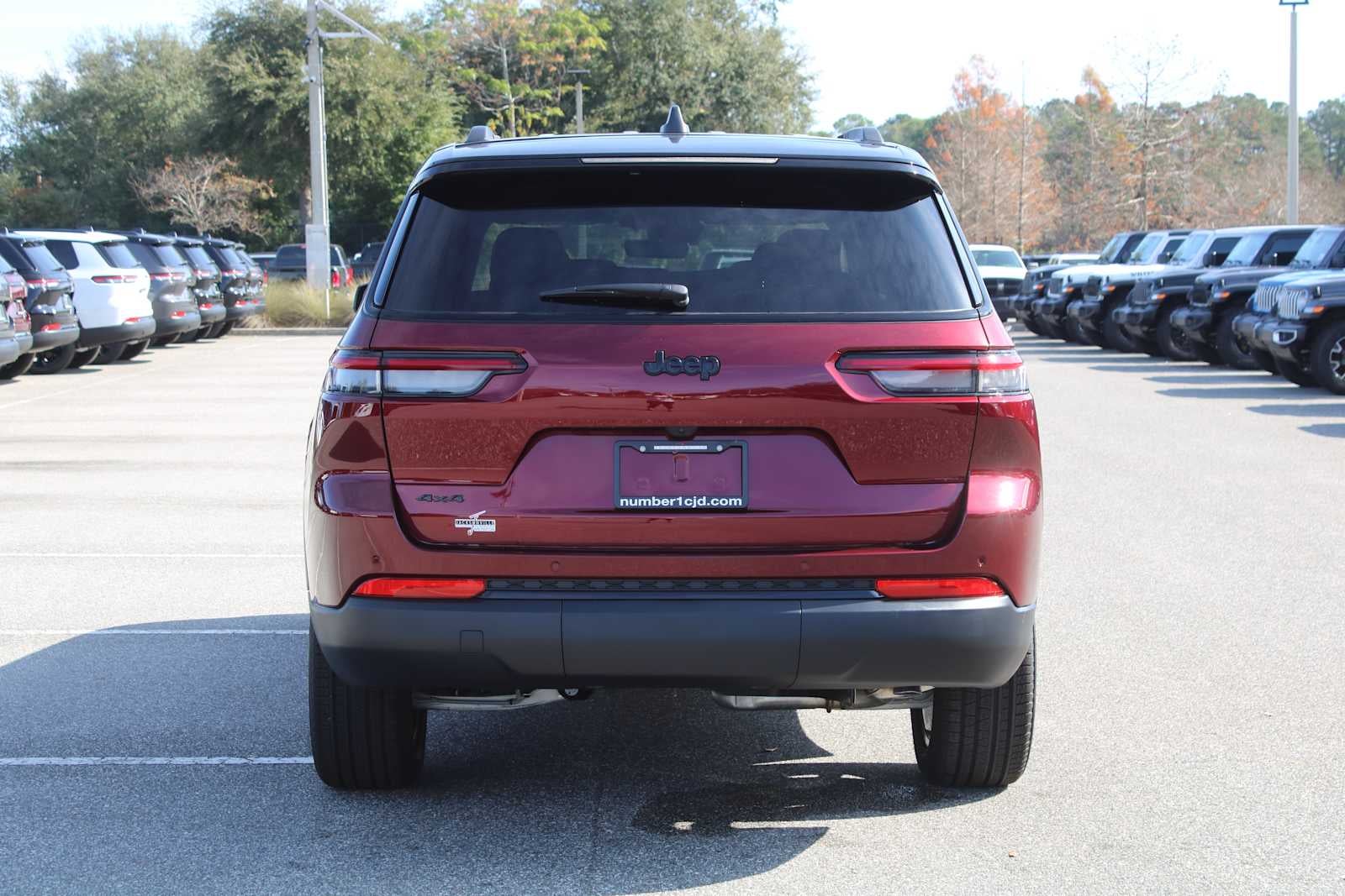 2025 Jeep Grand Cherokee GRAND CHEROKEE L LIMITED 4X4