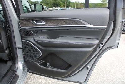 2027 Jeep Grand Cherokee L Limited Reserve