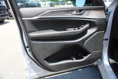 2026 Jeep Grand Cherokee L Limited Reserve