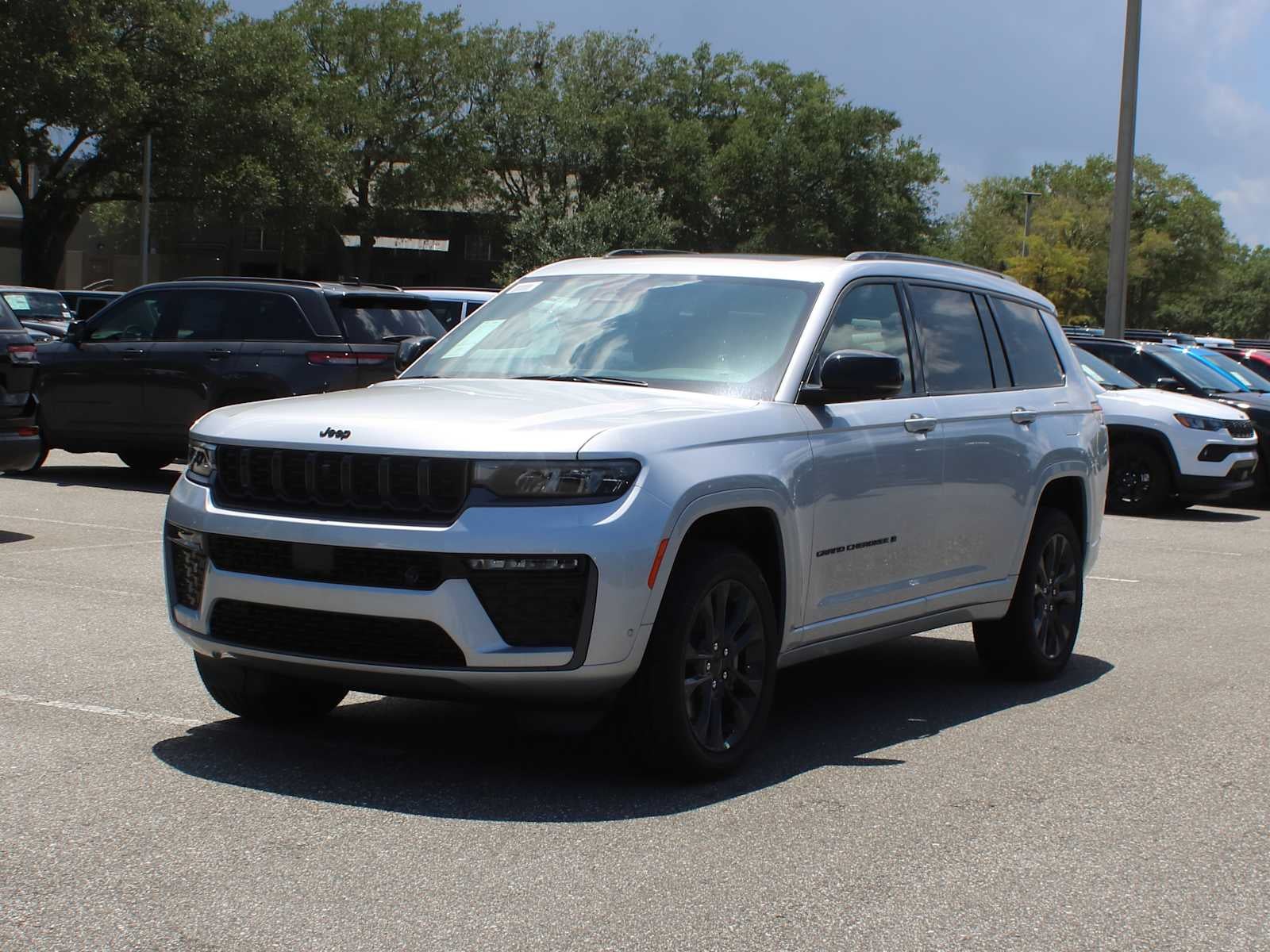 2026 Jeep Grand Cherokee L Limited Reserve