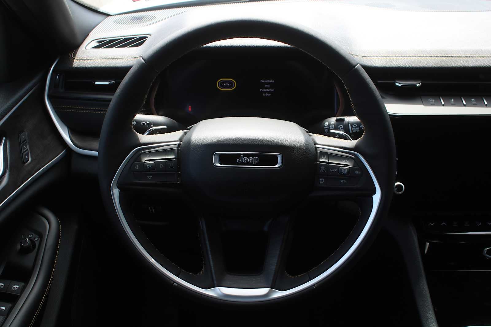 2026 Jeep Grand Cherokee L 85th Anniversary Edition