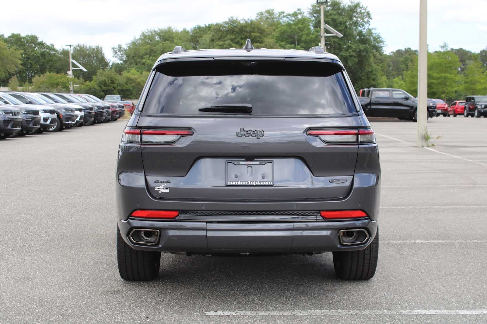 2025 Jeep Grand Cherokee GRAND CHEROKEE L SUMMIT RESERVE 4X4