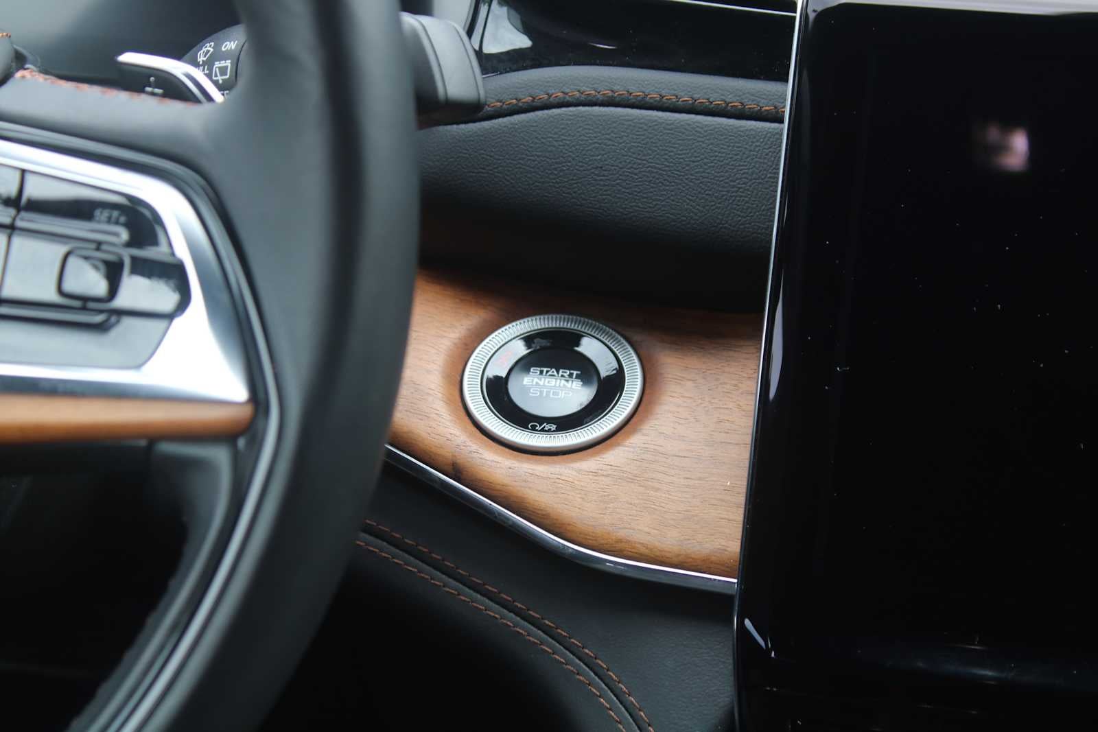 2025 Jeep Grand Cherokee L Summit Reserve