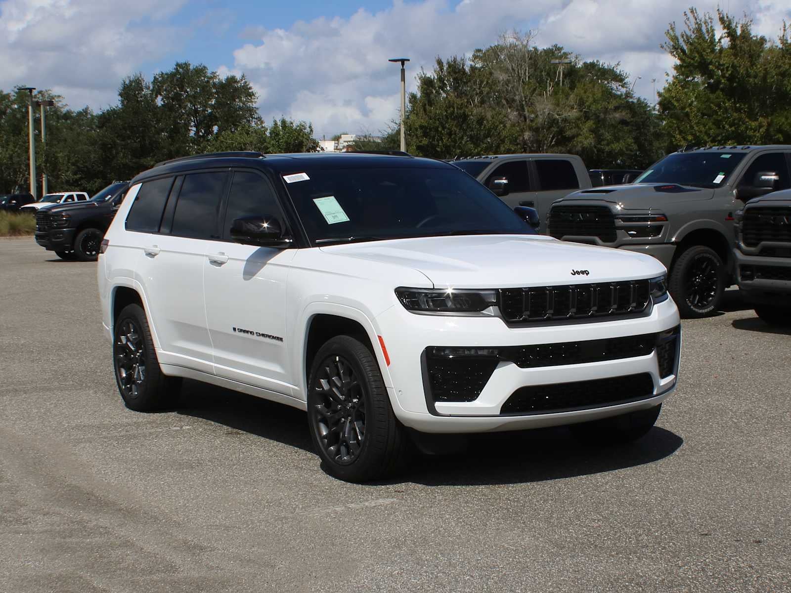 2027 Jeep Grand Cherokee L Summit