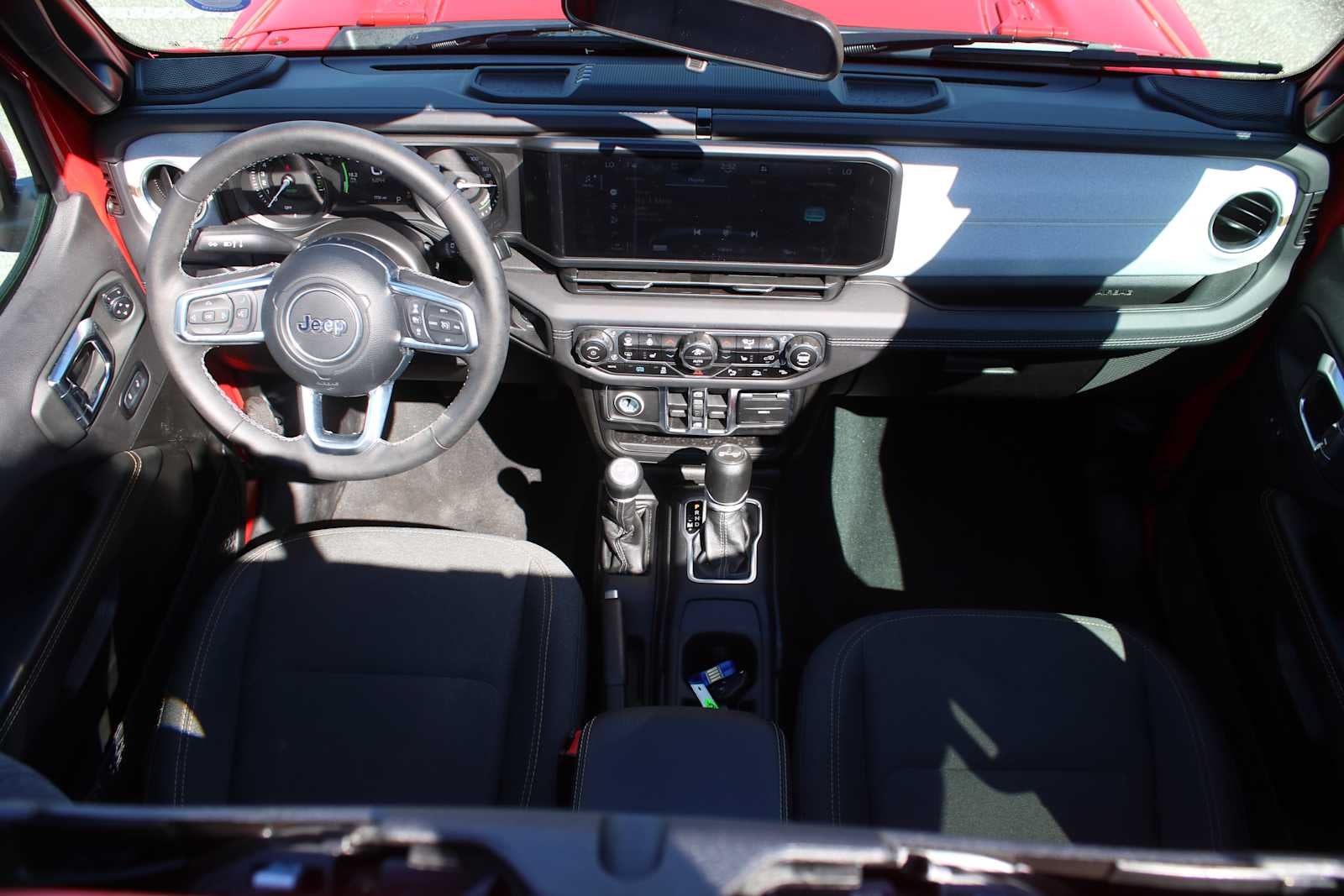 2025 Jeep Wrangler 4xe Sahara 4xe