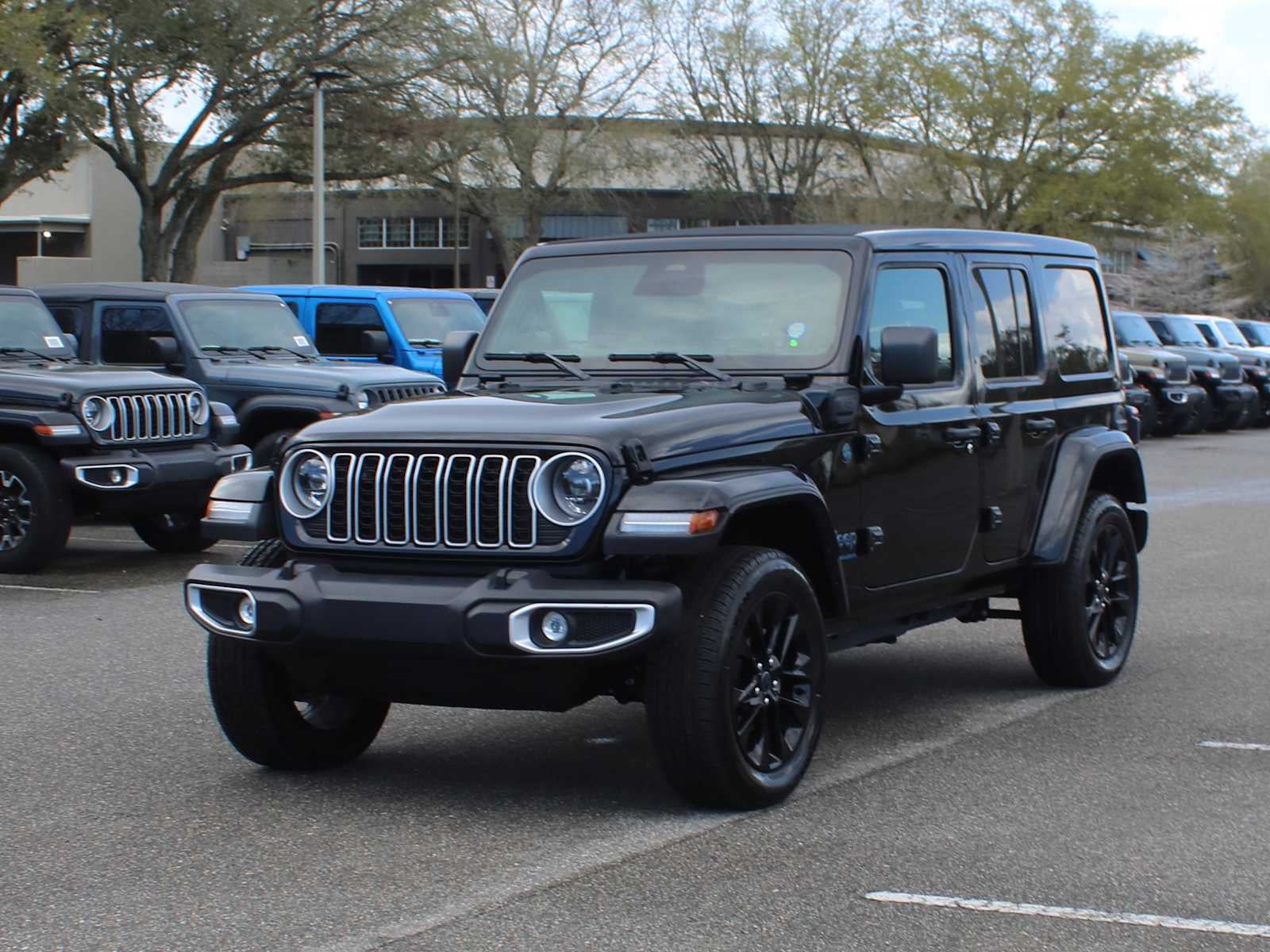 2025 Jeep Wrangler 4xe Sahara 4xe