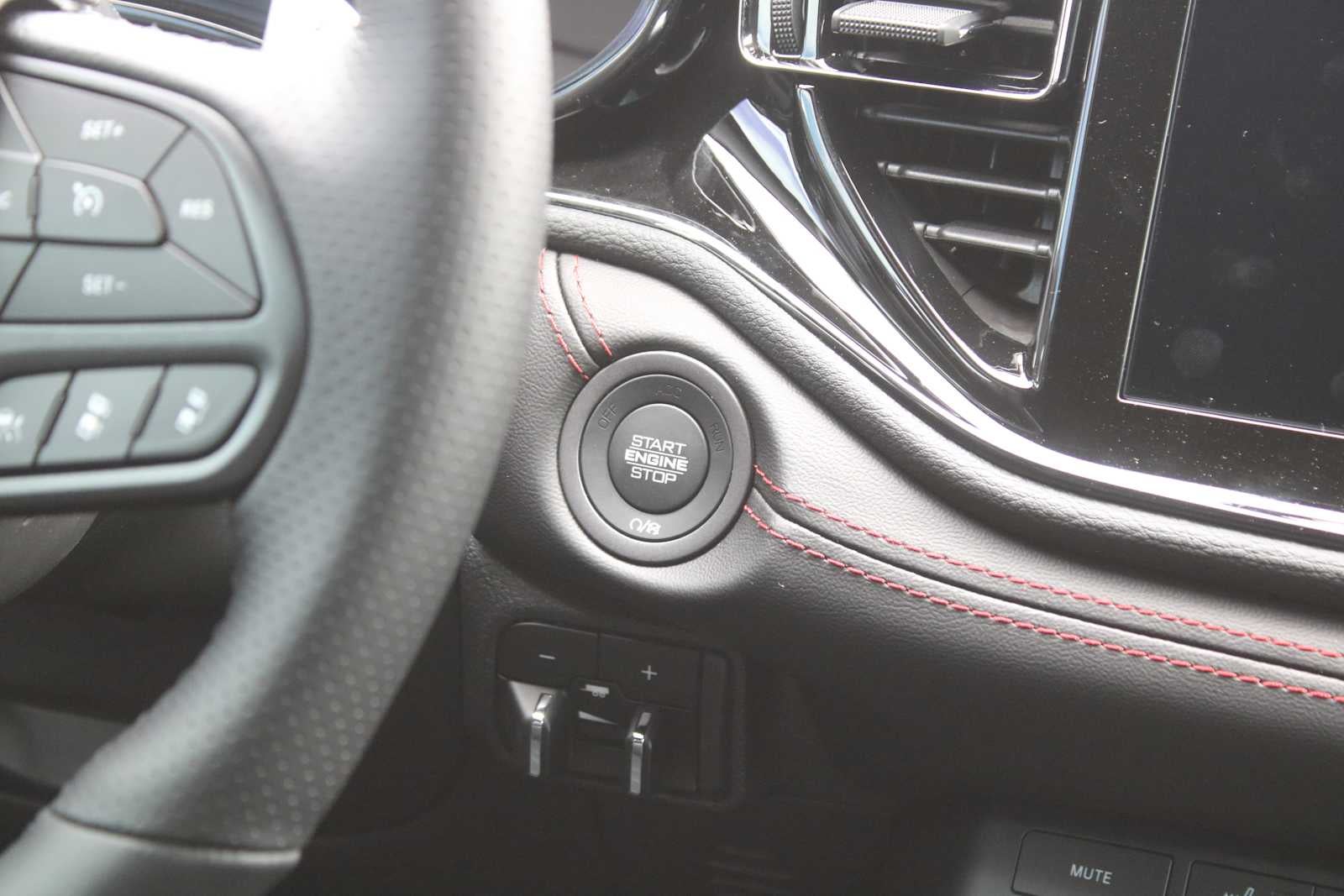 2027 Dodge Durango GT Plus HEMI