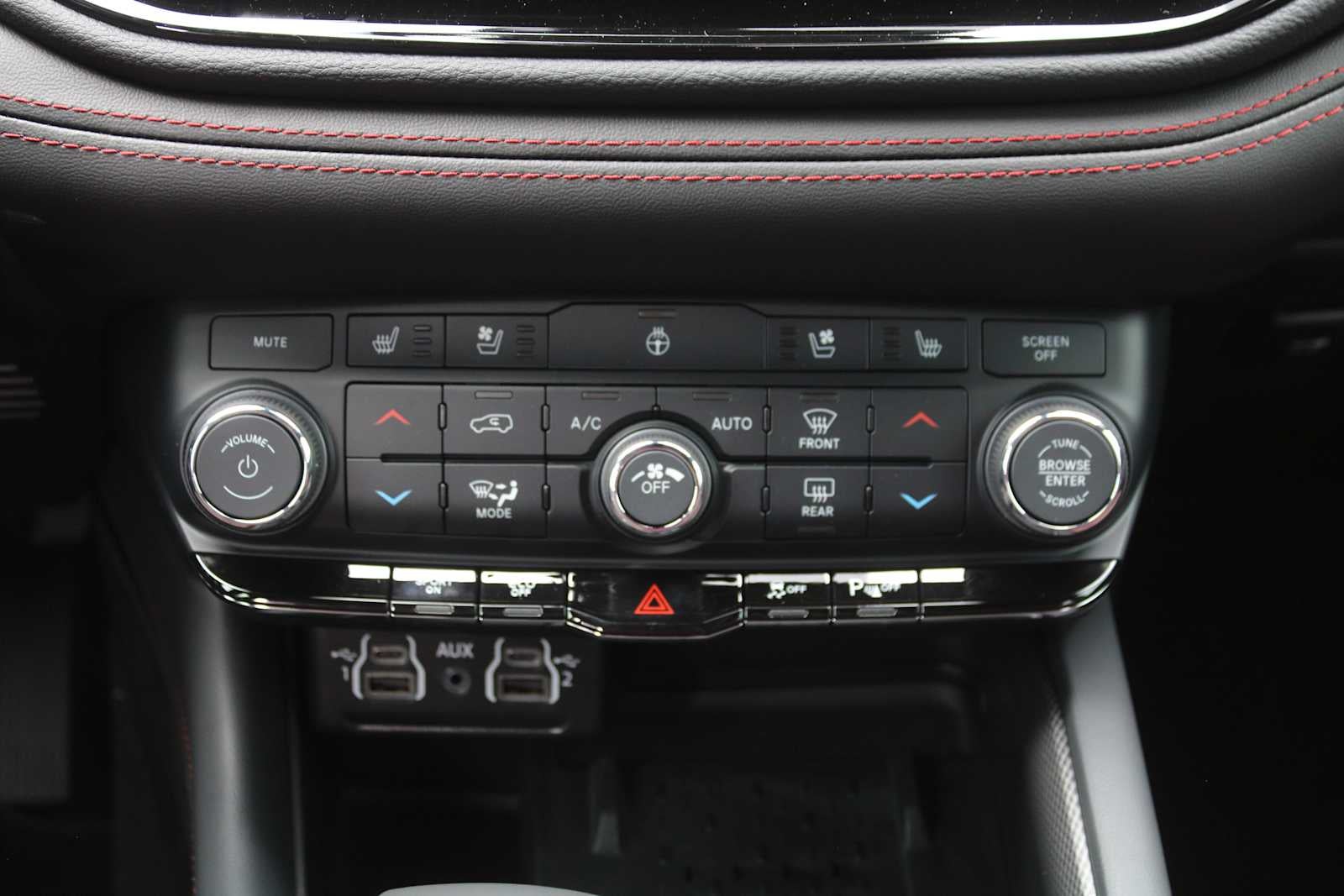 2027 Dodge Durango GT Plus HEMI