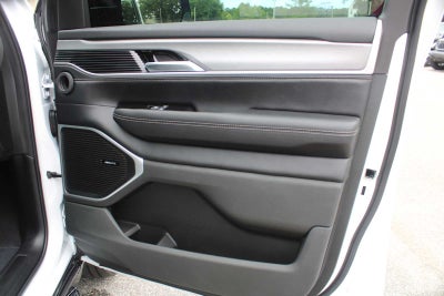 2026 Jeep Grand Wagoneer L 4x2