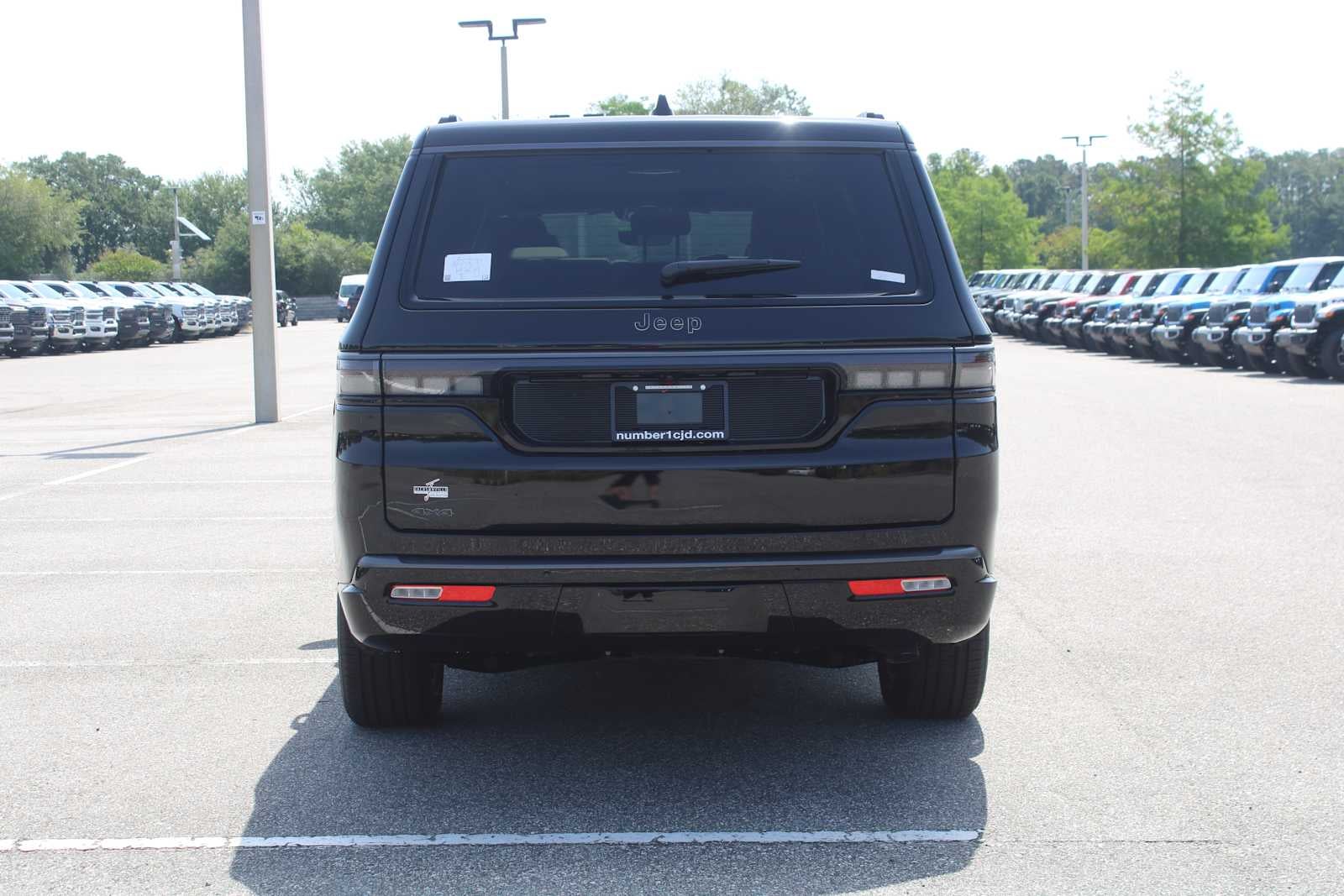 2026 Jeep Grand Wagoneer L Limited Altitude