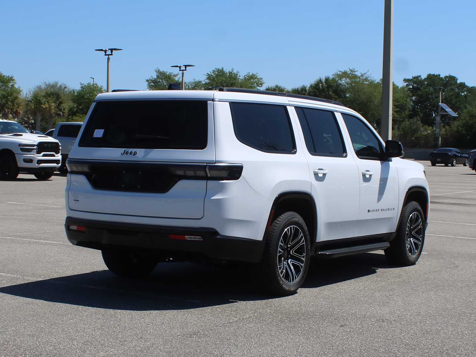 2026 Jeep Grand Wagoneer GRAND WAGONEER 4X2