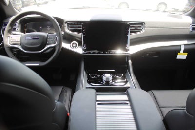 2026 Jeep Grand Wagoneer 4x2