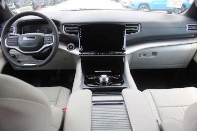2026 Jeep Grand Wagoneer 4x2