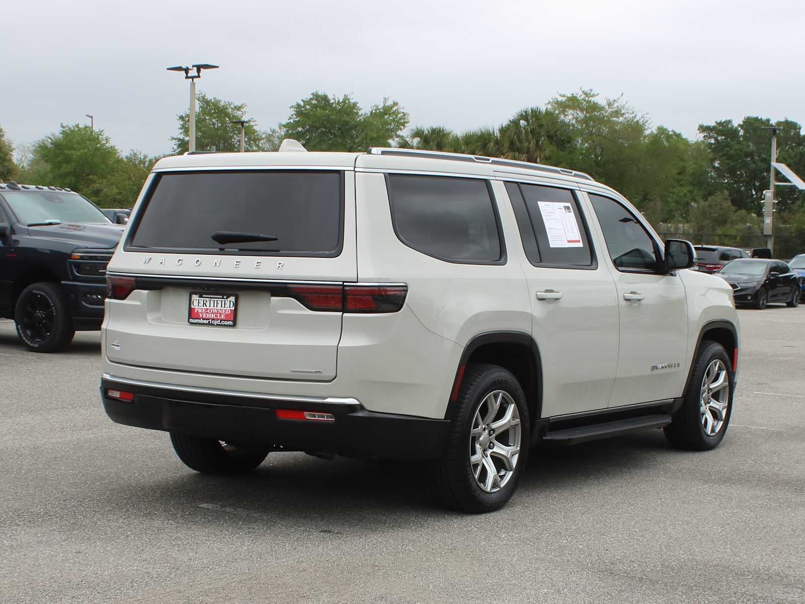 2022 Jeep Wagoneer Series II 4x2