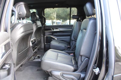 2023 Jeep Wagoneer Series III