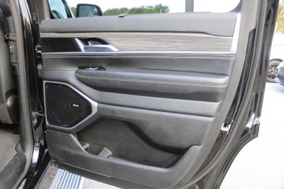 2023 Jeep Wagoneer Series III