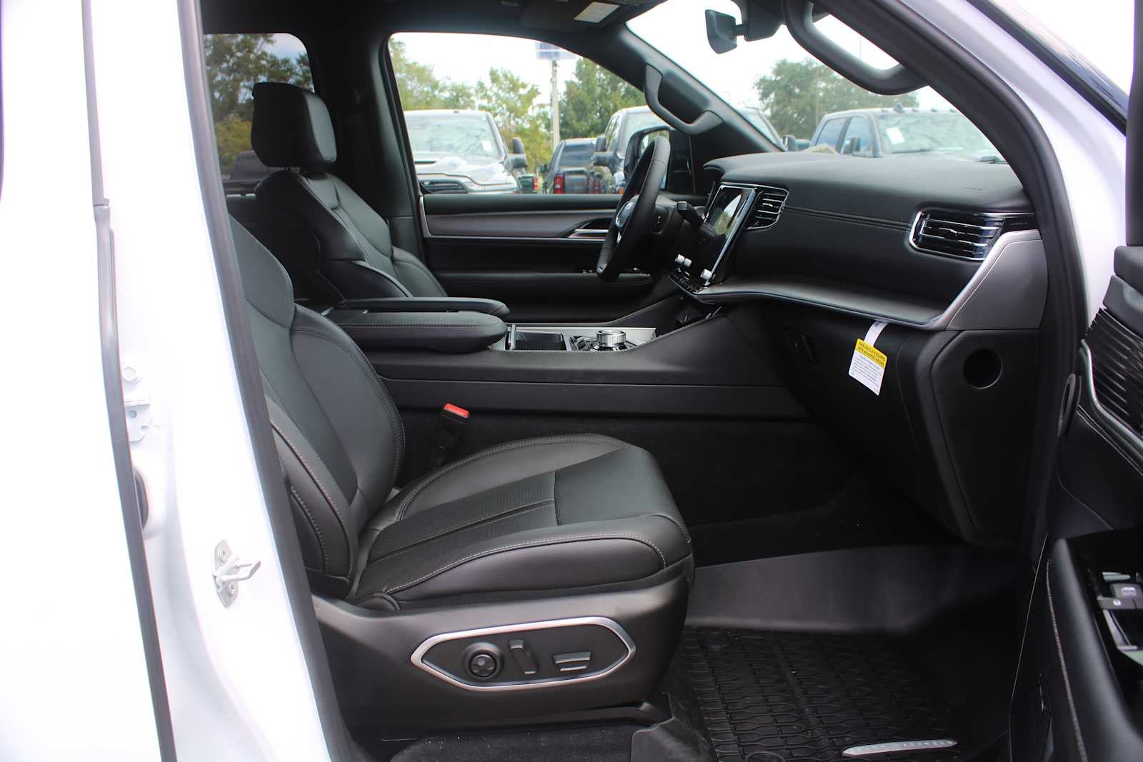 2026 Jeep Grand Wagoneer Upland