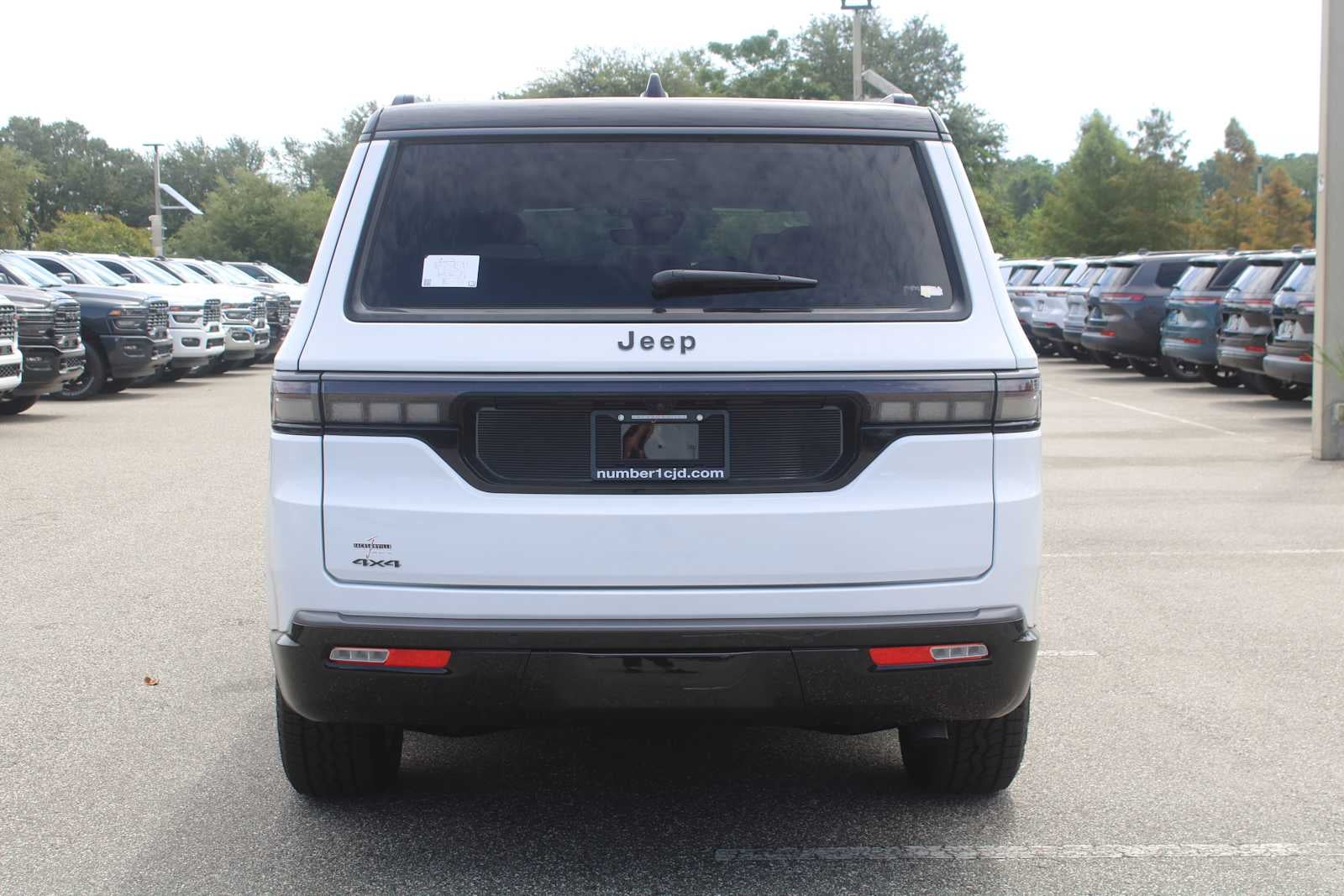 2026 Jeep Grand Wagoneer Upland
