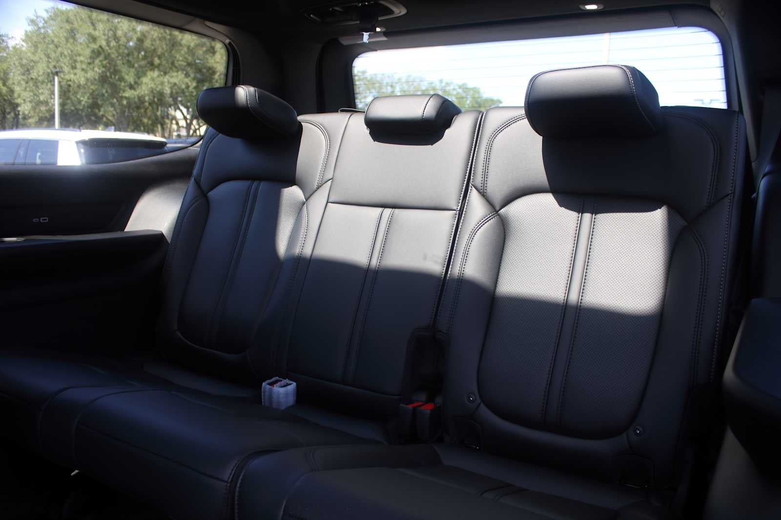 2026 Jeep Grand Wagoneer Upland
