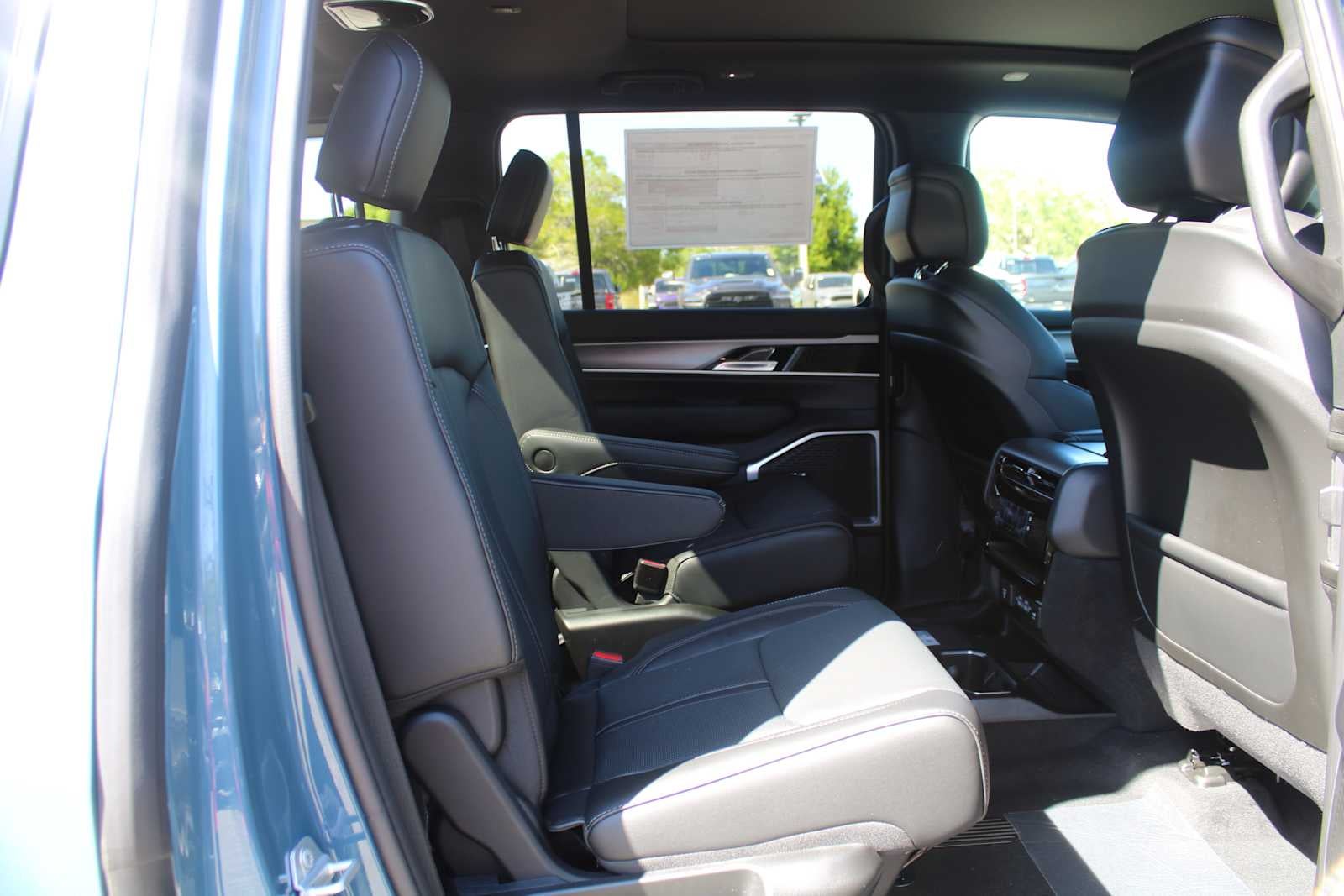 2026 Jeep Grand Wagoneer GRAND WAGONEER UPLAND 4X4