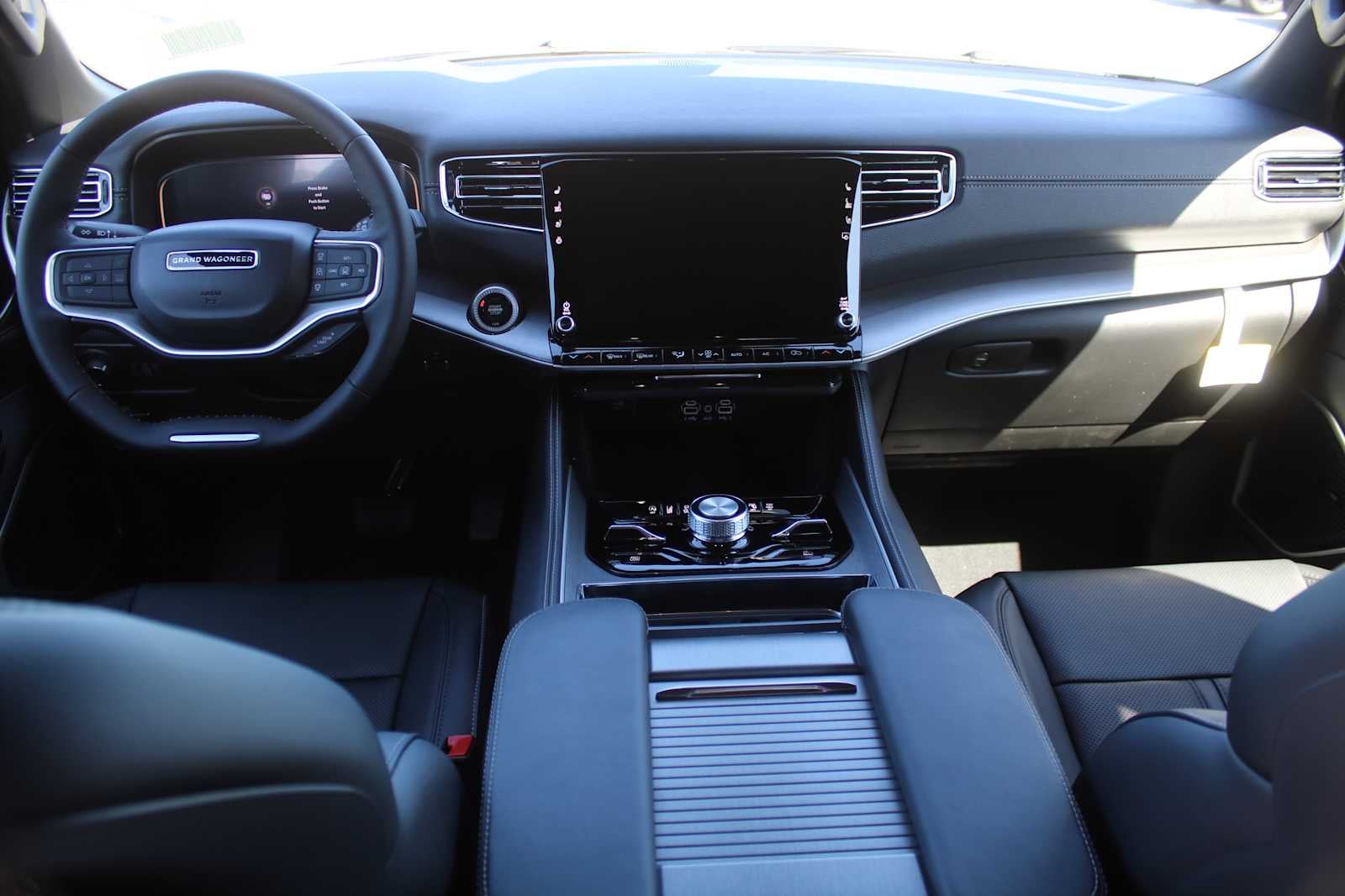 2026 Jeep Grand Wagoneer GRAND WAGONEER UPLAND 4X4