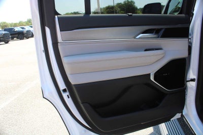 2026 Jeep Grand Wagoneer Limited Reserve