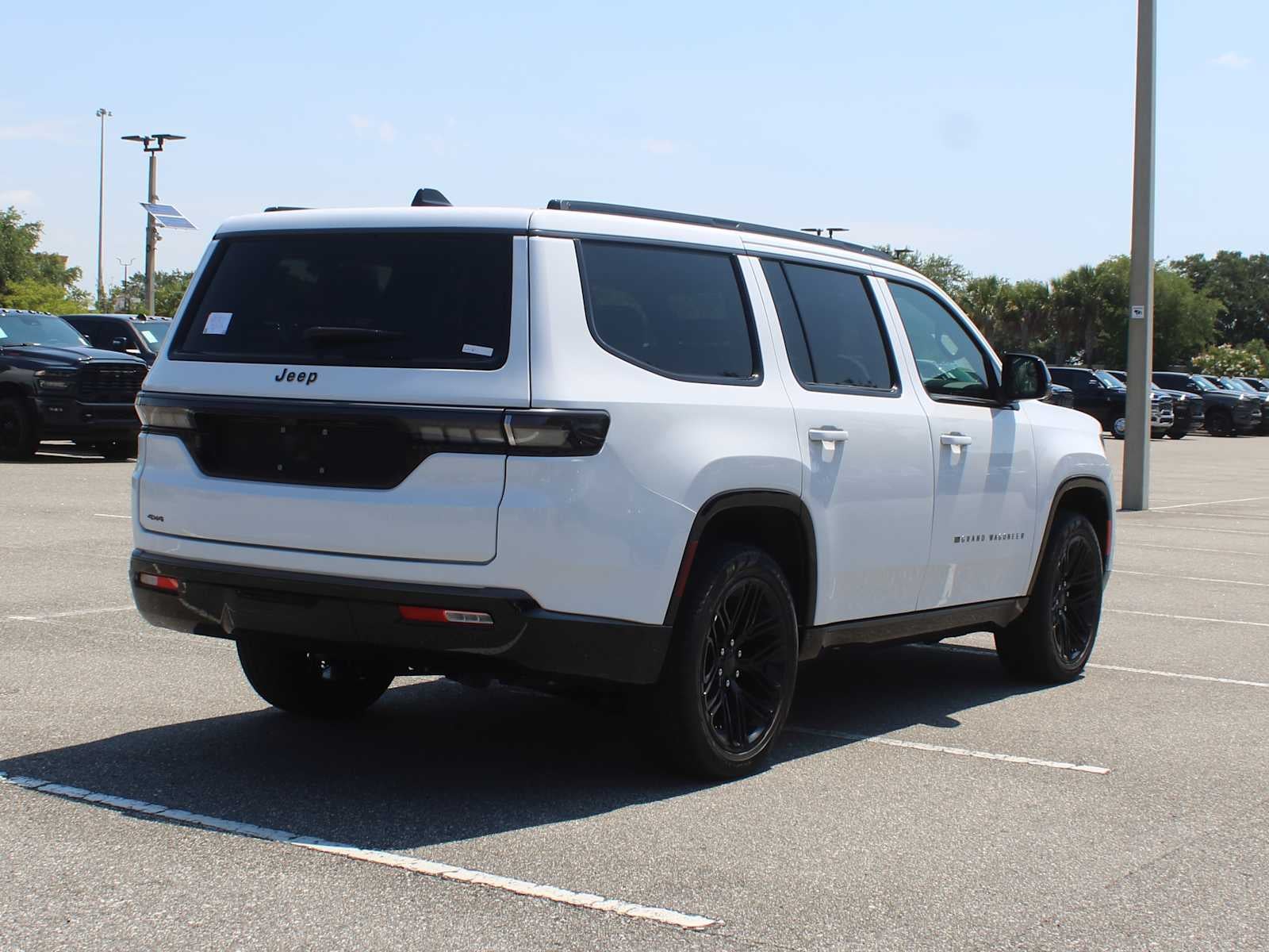2026 Jeep Grand Wagoneer Limited Reserve