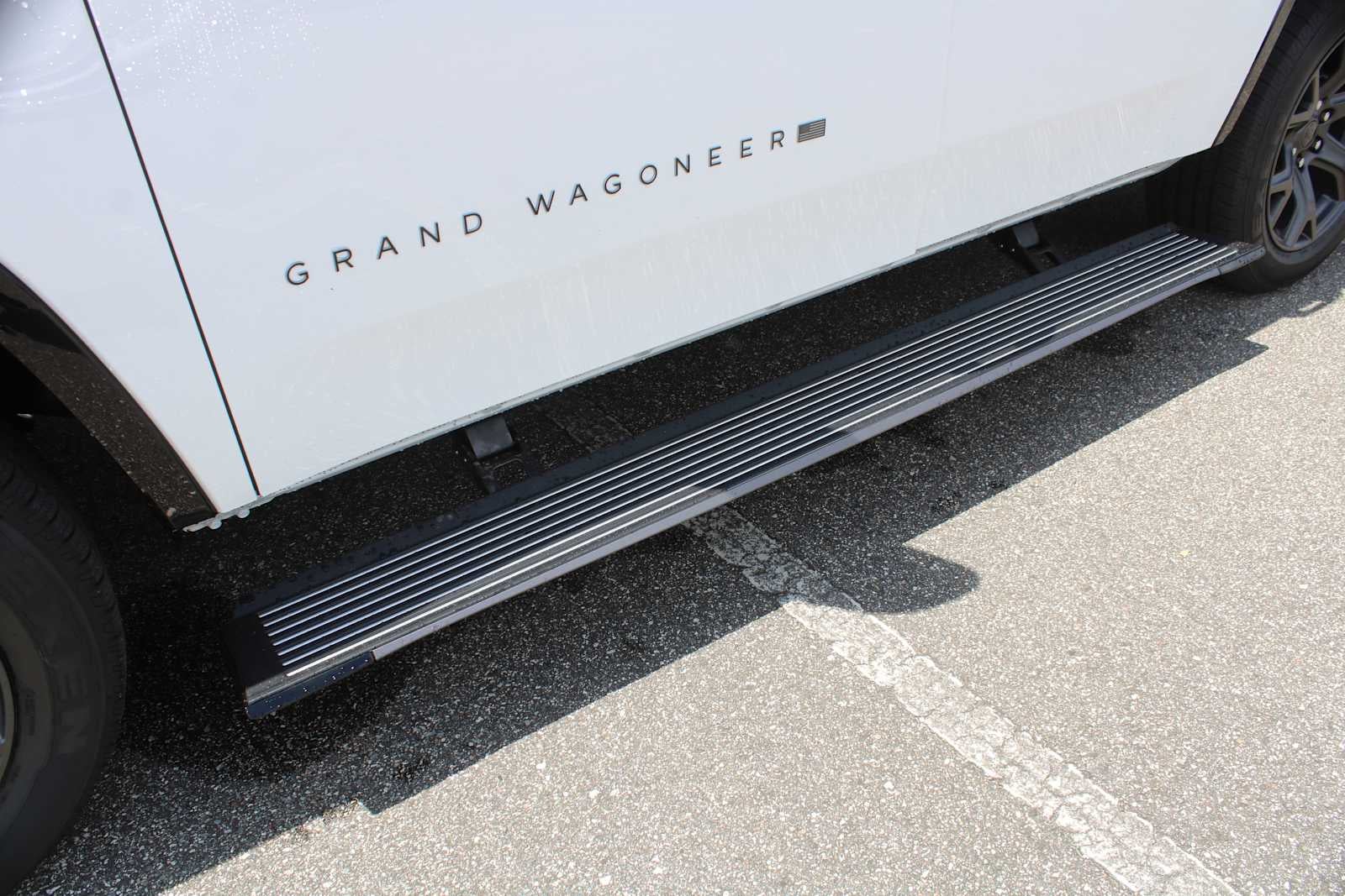 2026 Jeep Grand Wagoneer Limited Altitude