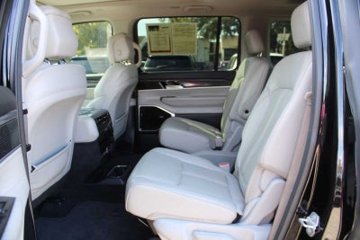 2022 Jeep Wagoneer Series III