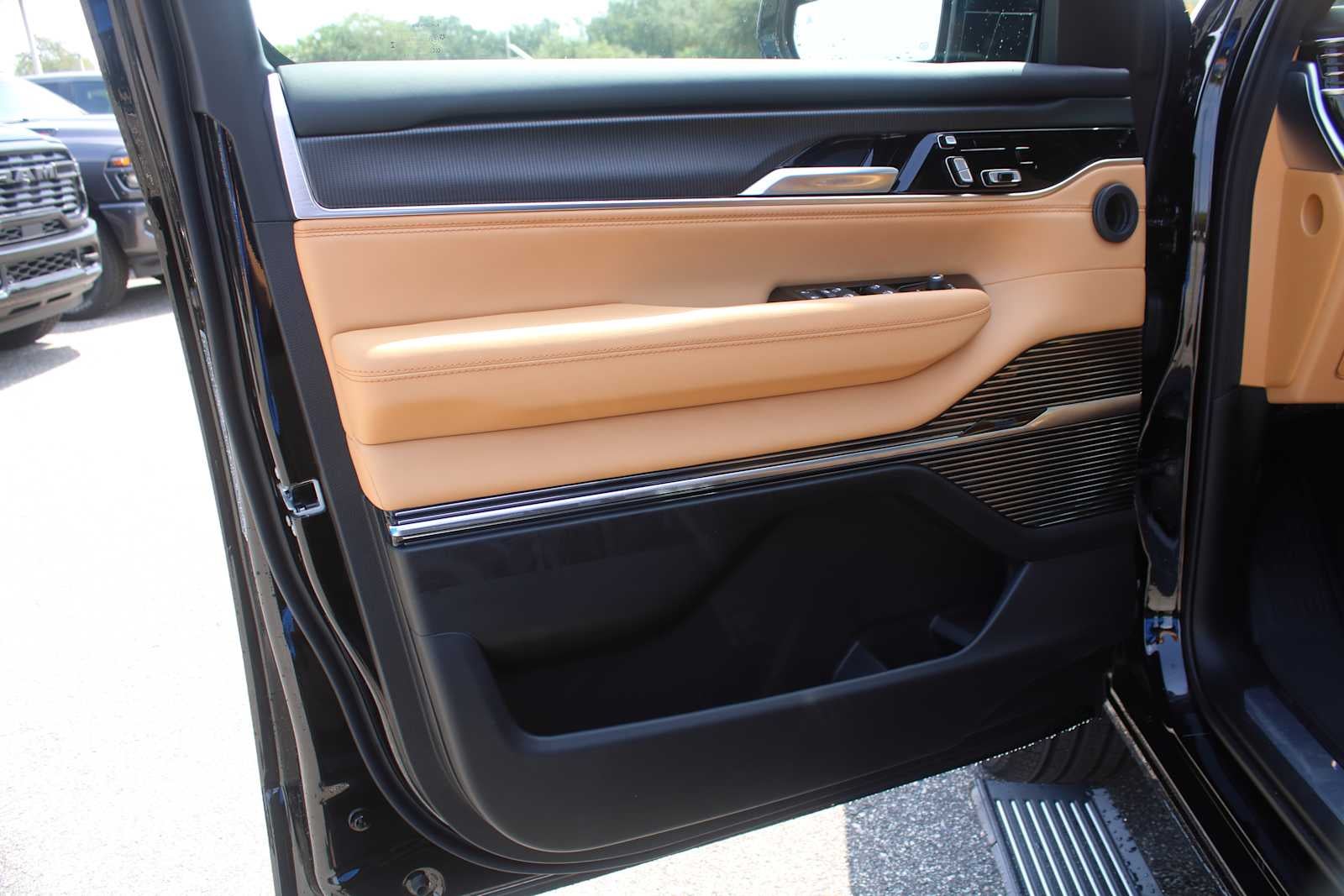 2026 Jeep Grand Wagoneer Summit Reserve