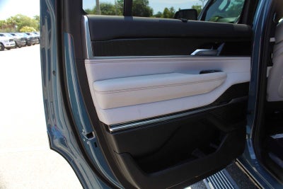 2026 Jeep Grand Wagoneer Summit Obsidian