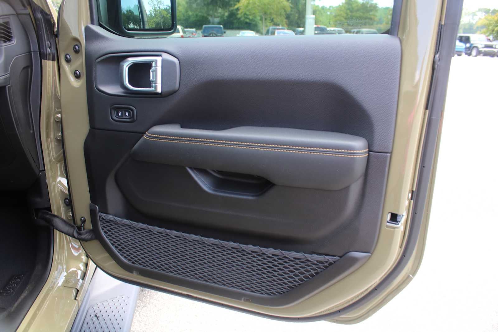 2025 Jeep Gladiator GLADIATOR HIGH TIDE 4X4