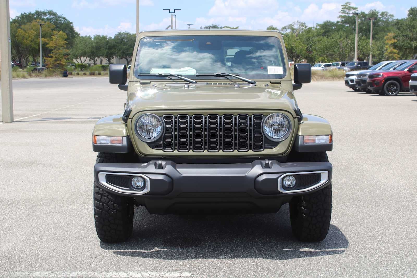 2025 Jeep Gladiator GLADIATOR HIGH TIDE 4X4