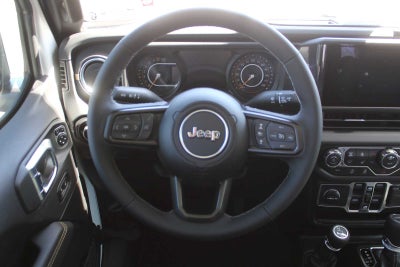 2026 Jeep Gladiator GLADIATOR SAHARA 4X4