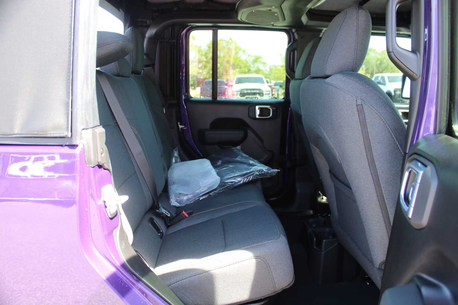 2026 Jeep Gladiator GLADIATOR SPORT 4X4