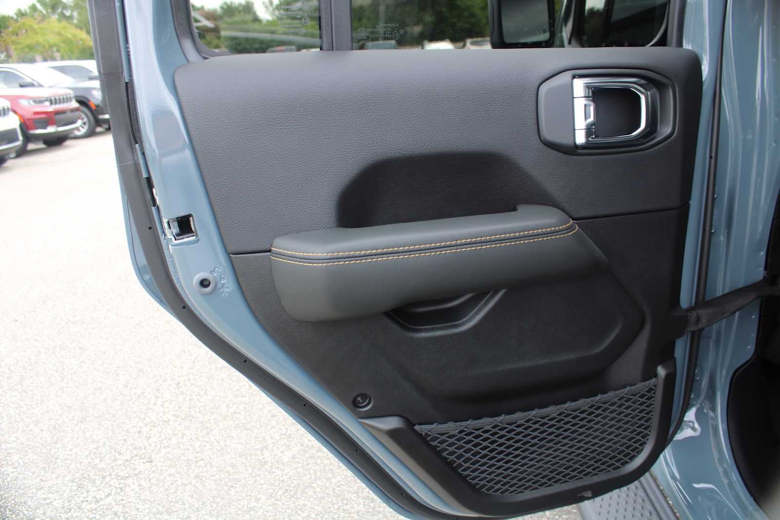 2025 Jeep Gladiator GLADIATOR HIGH TIDE 4X4