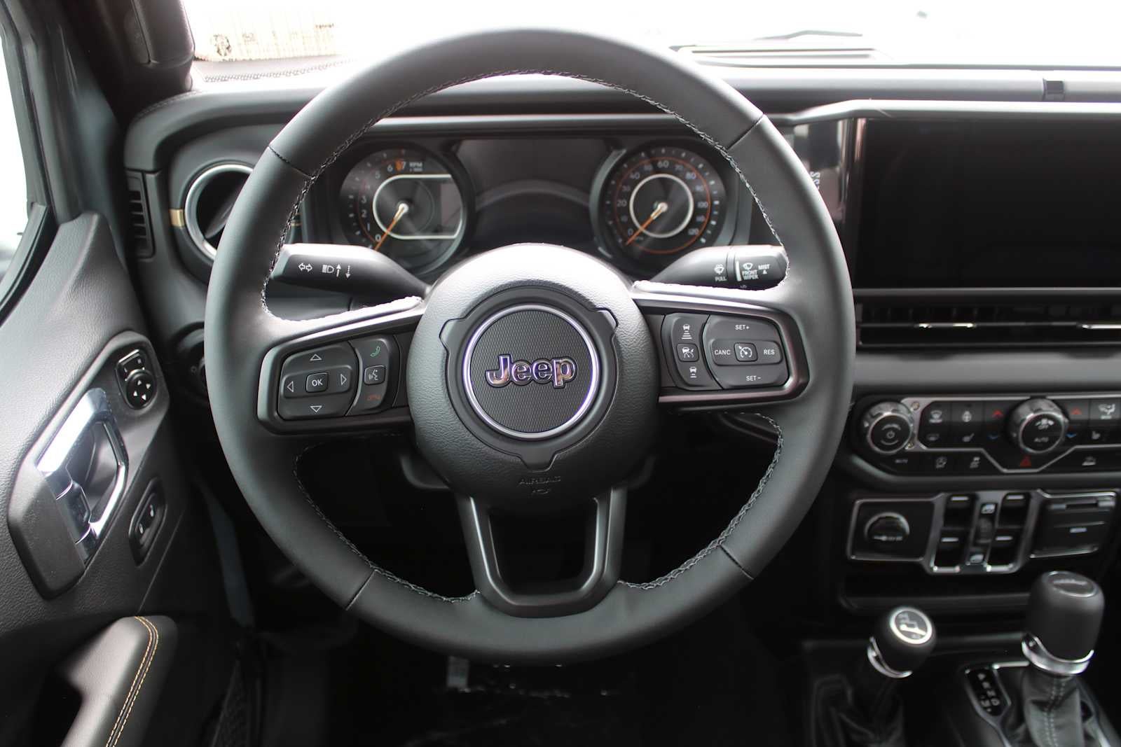 2025 Jeep Gladiator GLADIATOR HIGH TIDE 4X4