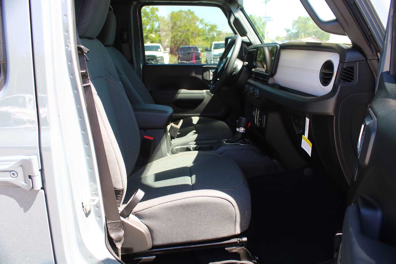 2026 Jeep Gladiator GLADIATOR SPORT 4X4