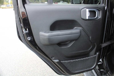 2025 Jeep Gladiator Nighthawk