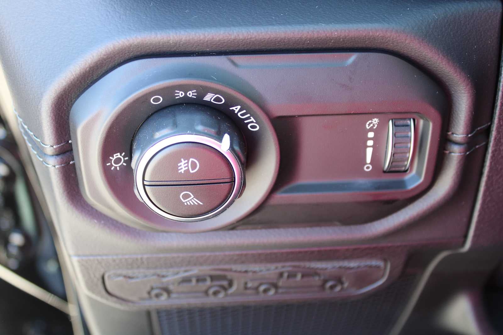 2025 Jeep Gladiator GLADIATOR HIGH TIDE 4X4