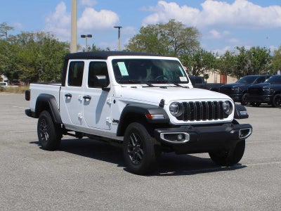 2026 Jeep Gladiator Sport