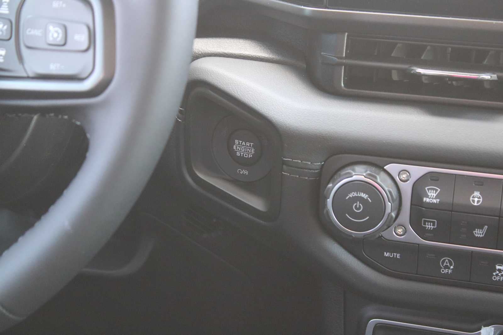 2026 Jeep Gladiator GLADIATOR RUBICON X 4X4