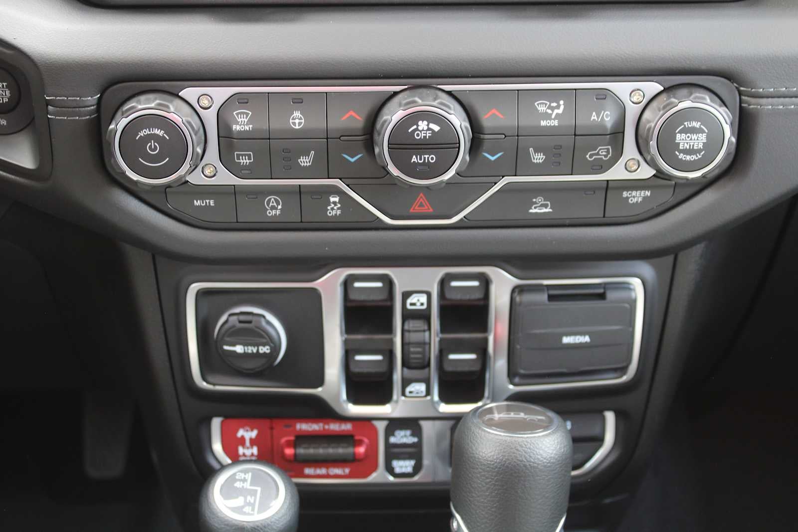 2025 Jeep Gladiator GLADIATOR RUBICON 4X4