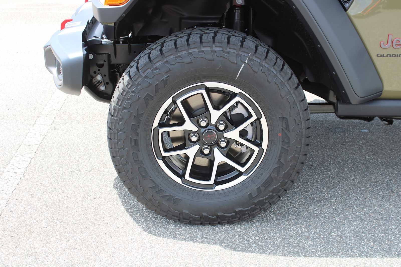 2025 Jeep Gladiator GLADIATOR RUBICON 4X4